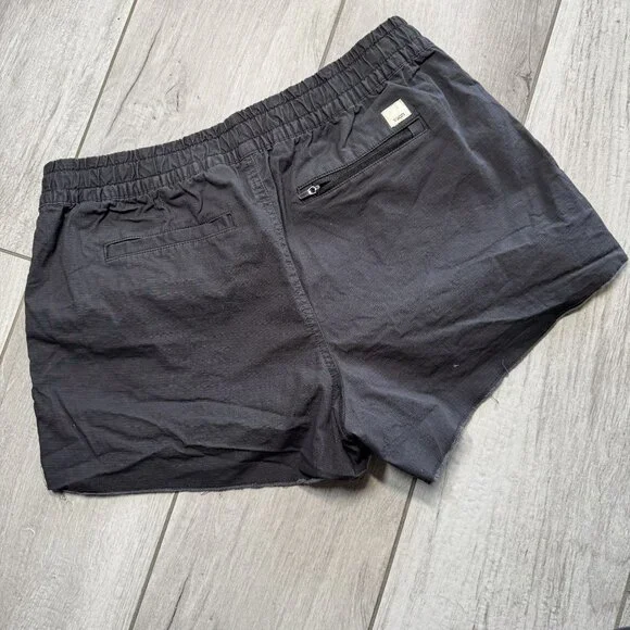 Vuori Womens Charcoal Gray Elastic Waist Drawstring Shorts Size M - Picture 2 of 5